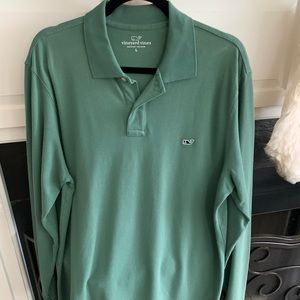 Men’s size large long sleeve Vineyard Vine Polo.